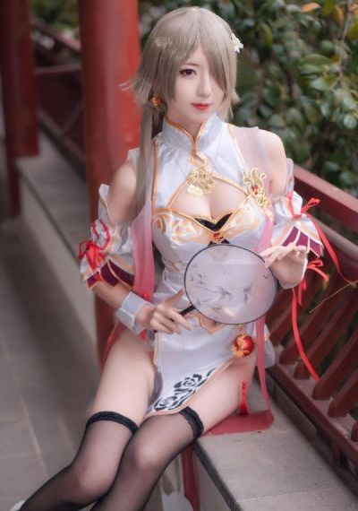 银行少妇娇妻系列TXT下载_720神马影院在线