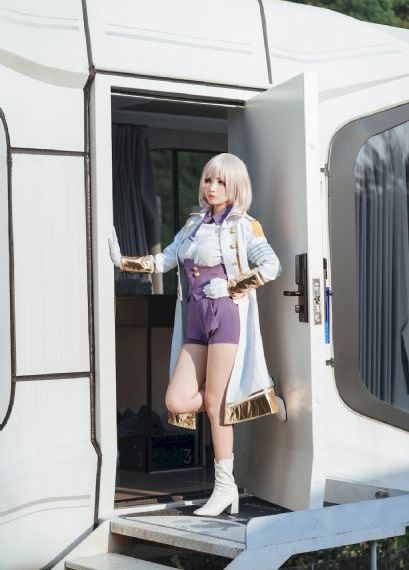 美女100%裸体无内衣内裤评测_高清免费电视剧