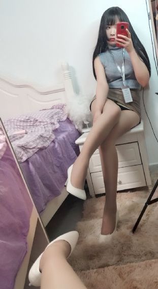 单亲裸睡发生了性关系_蓝光HD高清在线观看