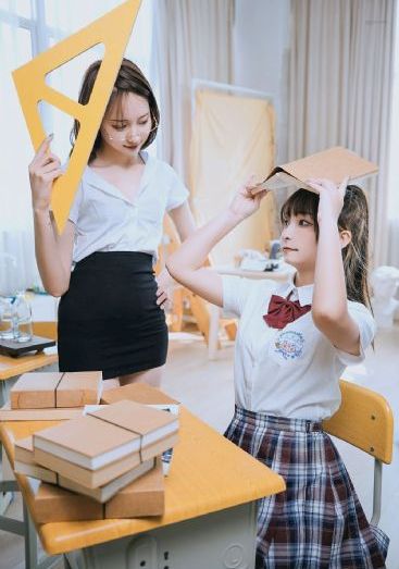 边打电话边被躁说在吃辣条视频_BD英语神马影院手机在线