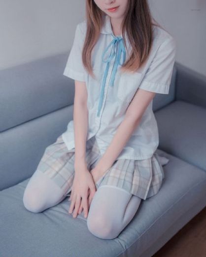 国产精品美女久久久久av爽李琼_神马影院手机在线观看