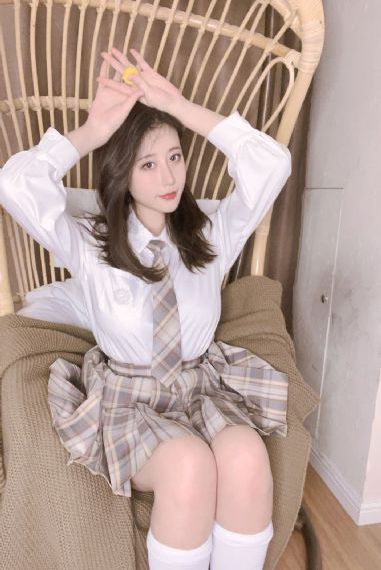 美丽的笨女人电视剧在线观看_4K免费高清观看