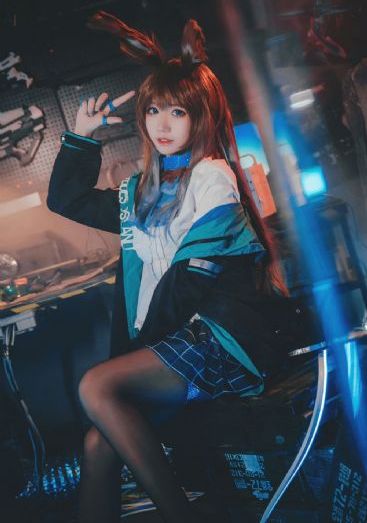 日韩美女骚逼喷水七次郎_BT磁力天堂在线观看高清