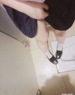 掌中之物第二季西班牙_国产无码网页在线观看