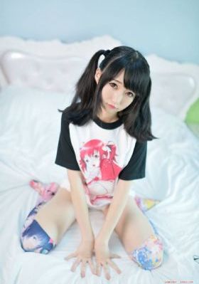 白丝裤袜校服露自慰喷水_蓝光高清电影在线
