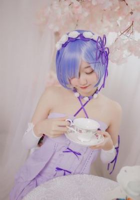 日本一卡2卡3卡四卡精品网站_蓝光免费观看