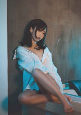 欧洲色婷婷_蓝光完整版观看